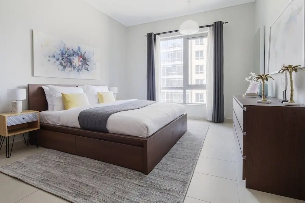 Дубай: Light + Beautiful 1BR in Amazing Downtown Dubai!