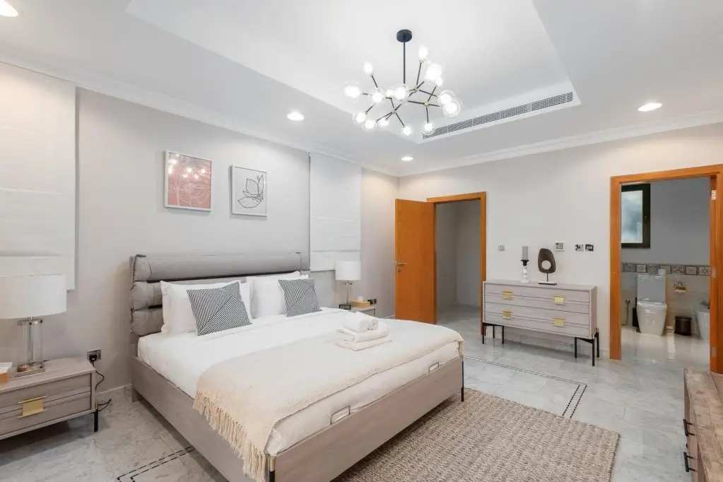 Дубай: Maison Privee - Luxury 5BR Villa with Private Pool and Beach