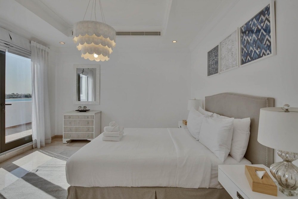 Дубай: 5 Villa w Private Pool Beach on Palm Jumeirah
