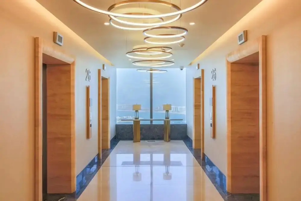 Дубай: Lavish Studio With Burj Al Arab View