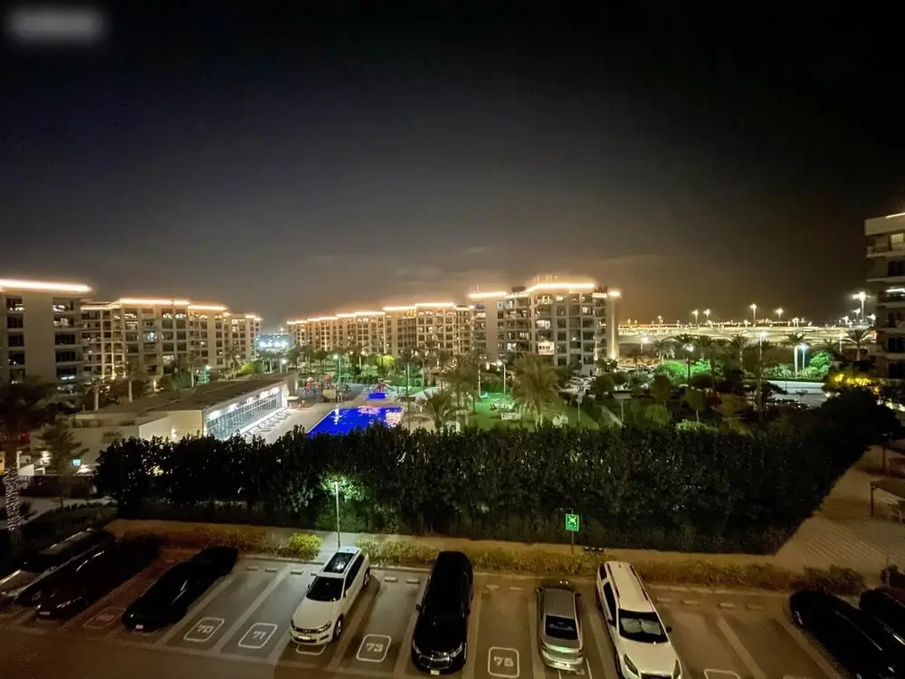 Дубай: Deluxe 1BR in Dubai South