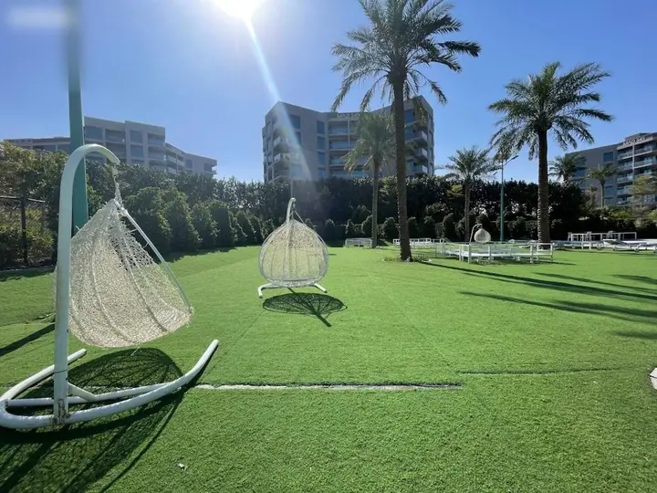 Дубай: Deluxe 1BR in Dubai South