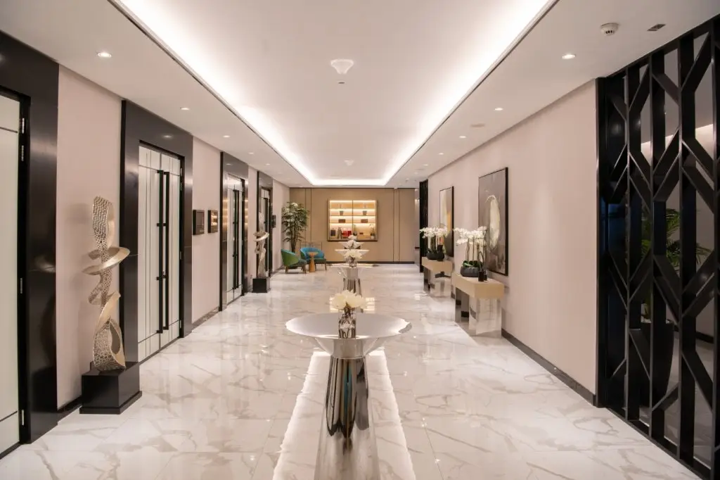Дубай: Damac Hills 2 Hotel, an Edge by Rotana Hotel