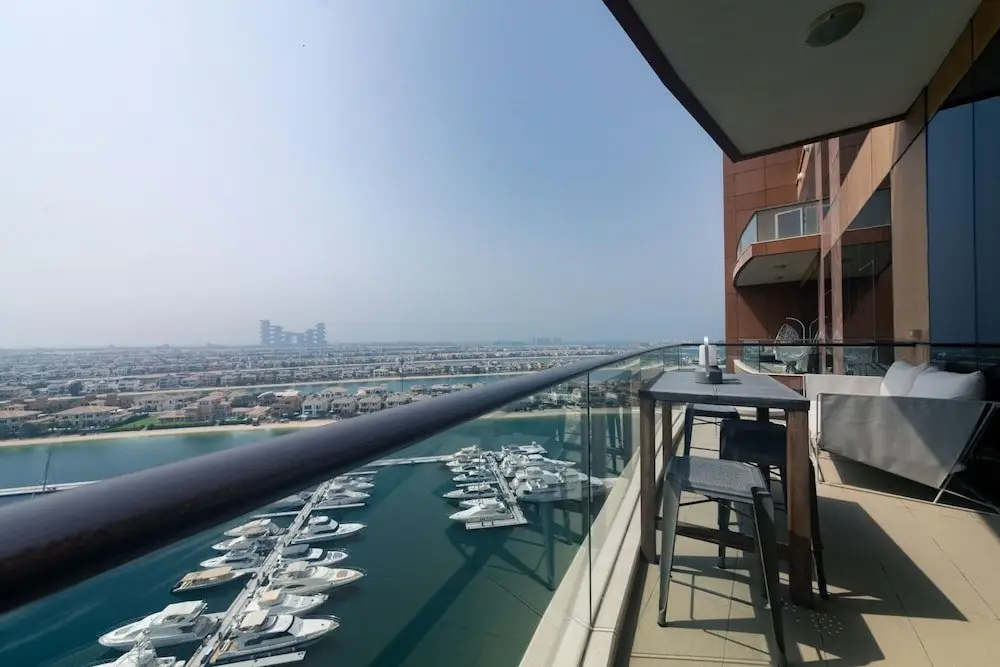 Дубай: Big Bright Luxury Apt w Atlantis Sea Views on Palm Jumeirah