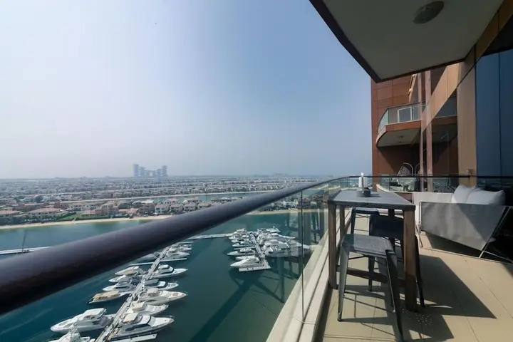Дубай: Big Bright Luxury Apt w Atlantis Sea Views on Palm Jumeirah