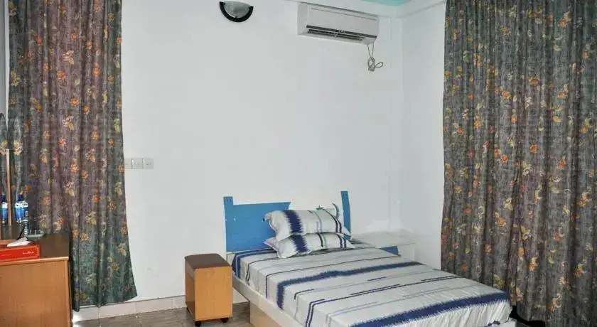 Атолл Дхаалу: Kudahuvadhoo Hostel