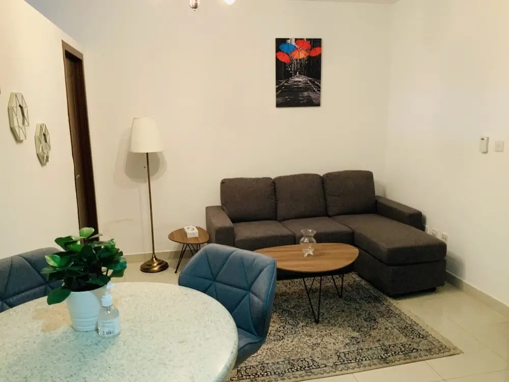 Classic One Bedroom — фото 1