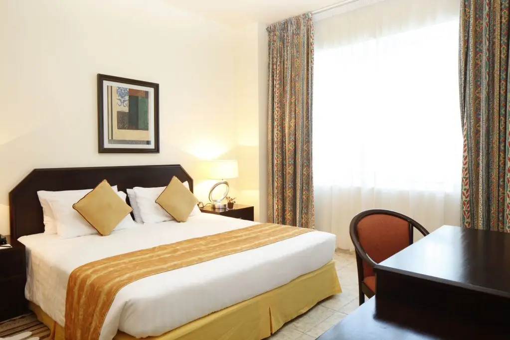 Дубай: Avari Al Barsha Apartment Hotel