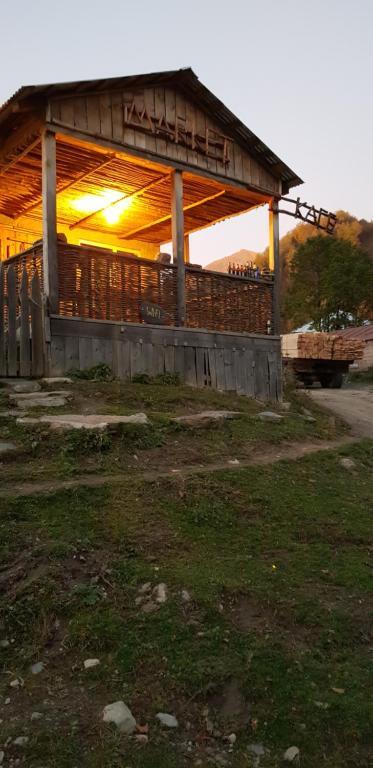 Лалхори: Guesthouse Robinzon Lalkhori