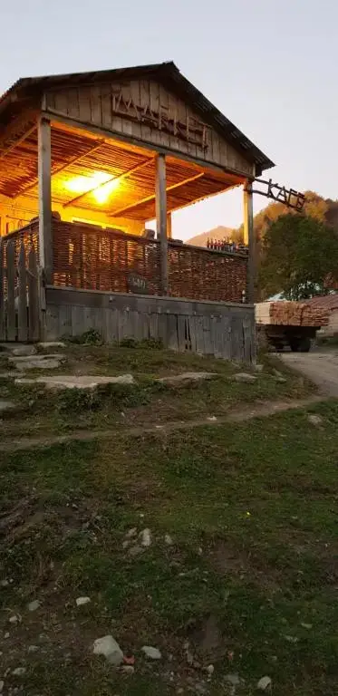 Лалхори: Guesthouse Robinzon Lalkhori