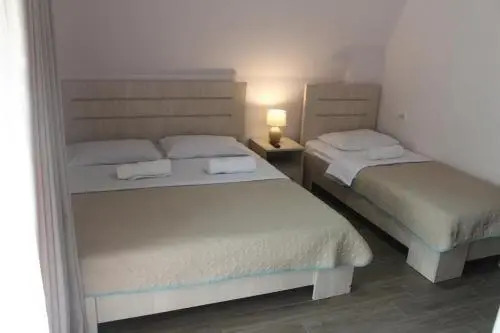 Батуми: Deluxe Guest House