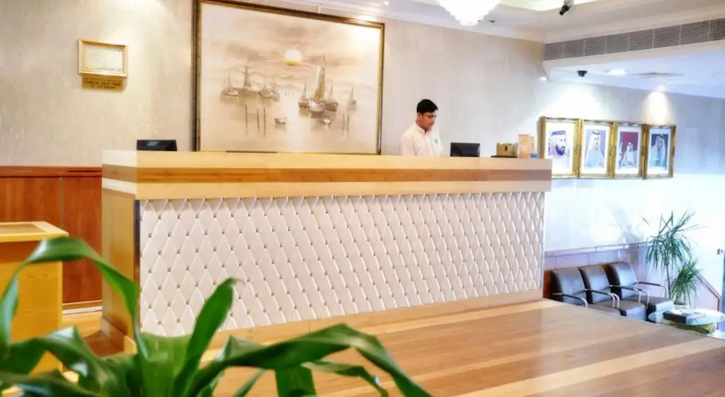Дубай: Dubai Nova Hotel