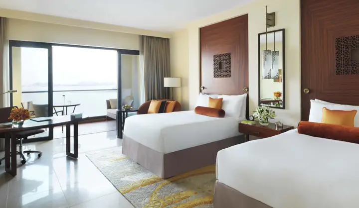 Дубай: Fairmont The Palm