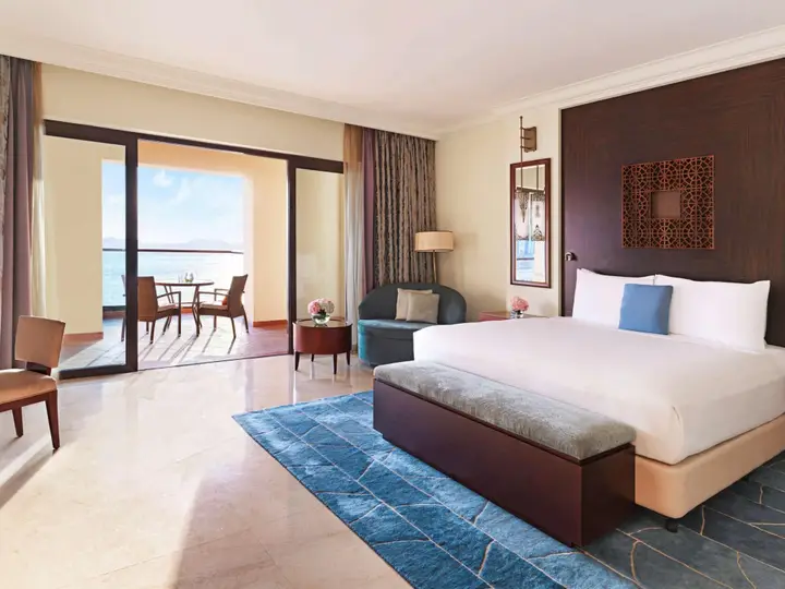 Дубай: Fairmont The Palm