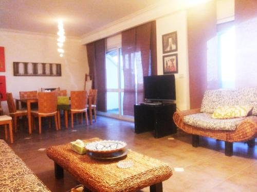 Айн-Сохна: Four-Bedroom Chalet at La Vista 1