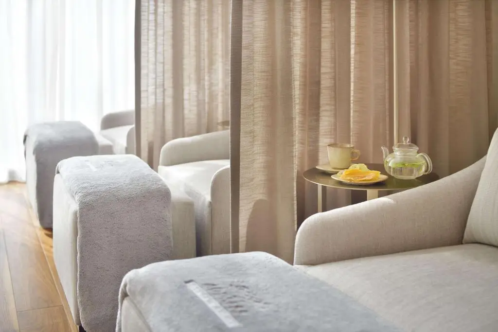 Дубай: Address fountain views apartments