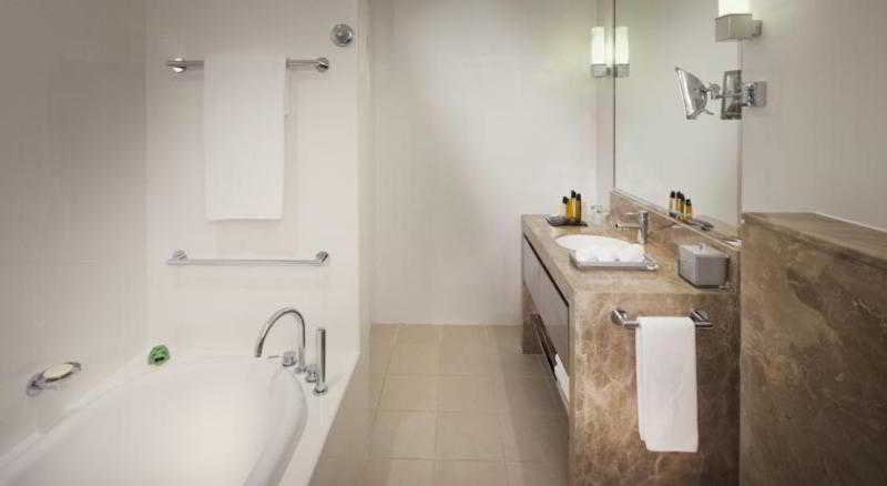 Абу-Даби: InterContinental Residences Abu Dhabi