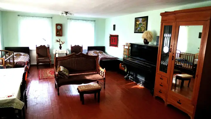 Кутаиси: Гостевой Дом Country House Uliana