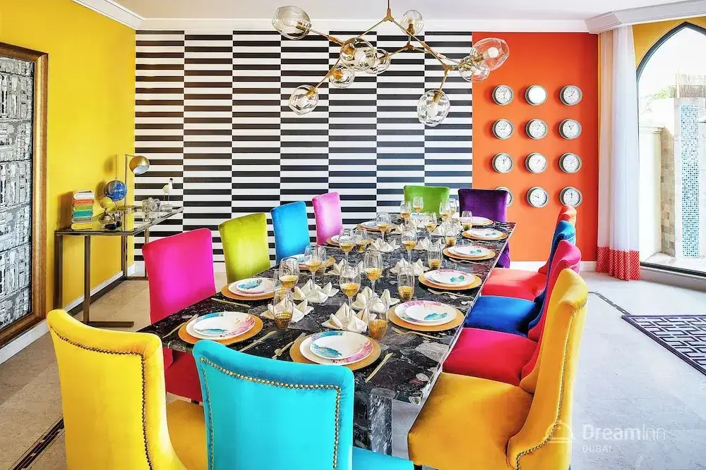 Дубай: The Palm Jumeirah Villas - Frond E by LUX Holiday Home