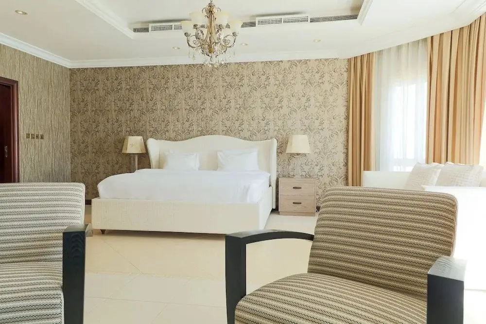 Дубай: The Palm Jumeirah Villas - Frond D