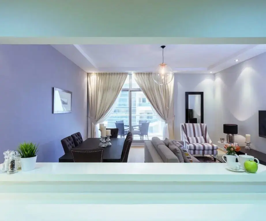 Дубай: The Palm Jumeirah Villas - Frond D
