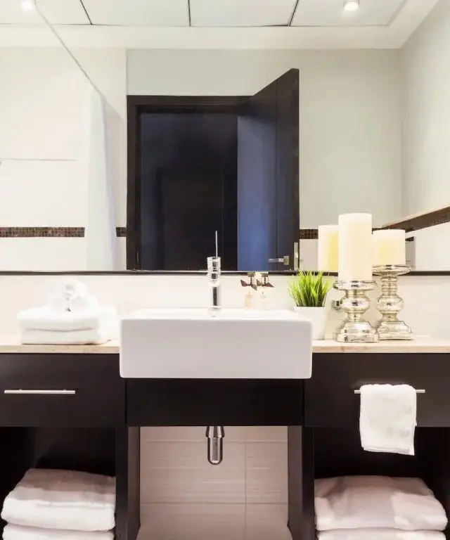 Дубай: The Palm Jumeirah Villas - Frond D
