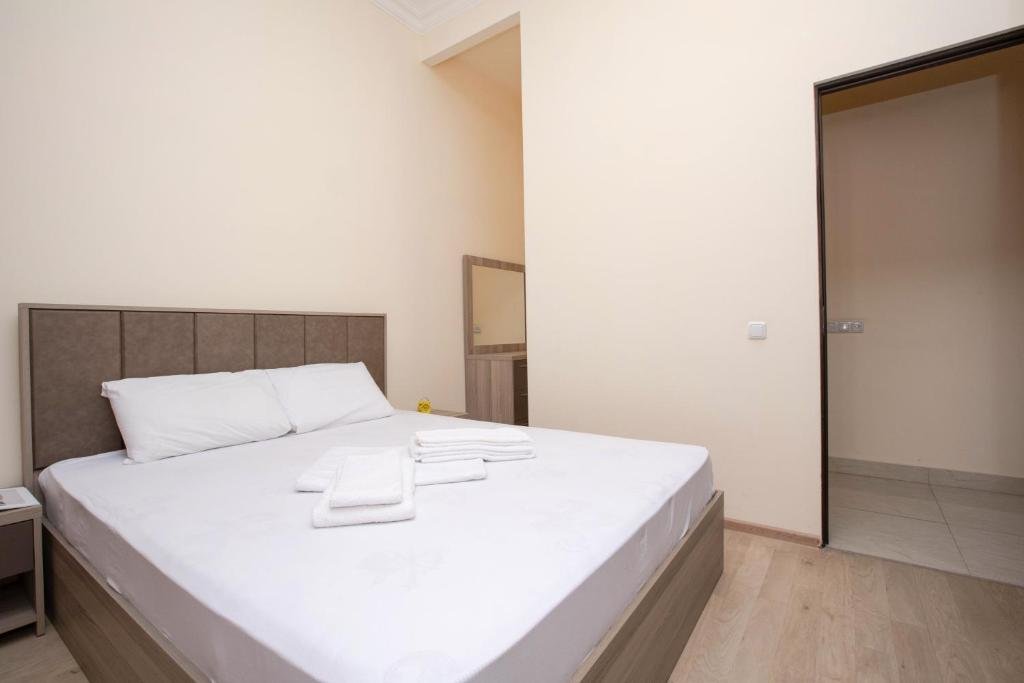 Ереван: Stay Inn Apartments at Mashtots Avenue 5A
