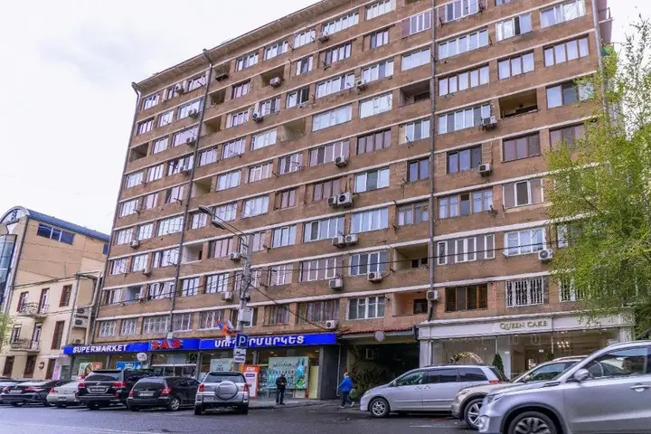 Ереван: Stay Inn apartments at Tumanyan street