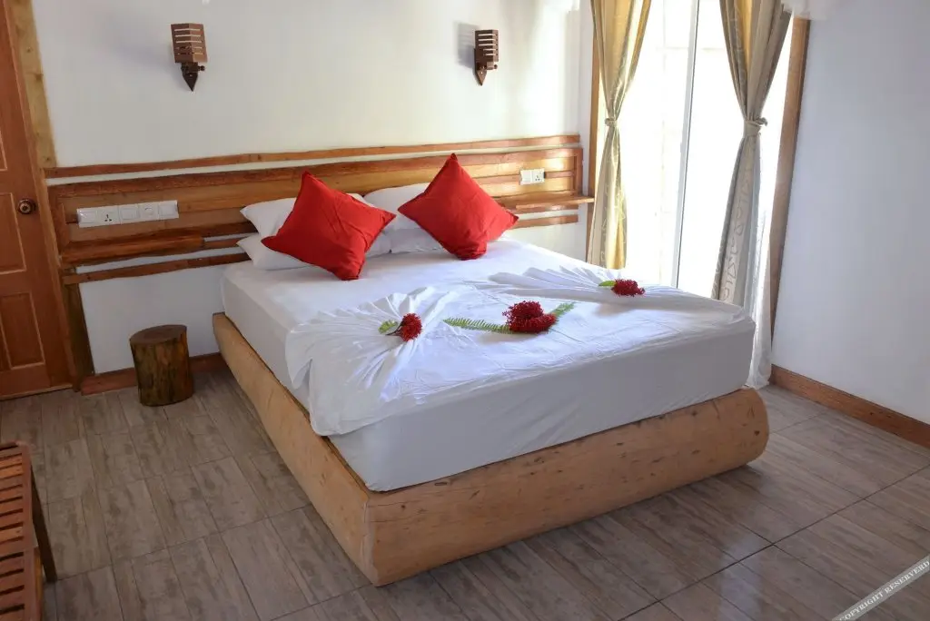 Атолл Фелидху: Eden BAANI Lodge