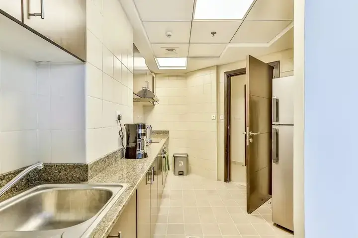 Дубай: Driven Holiday Homes - Torch Tower