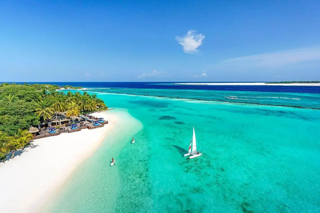 Остров Фуранафуши: Курортный отель Resort Sheraton Maldives Full Moon Resort & Spa