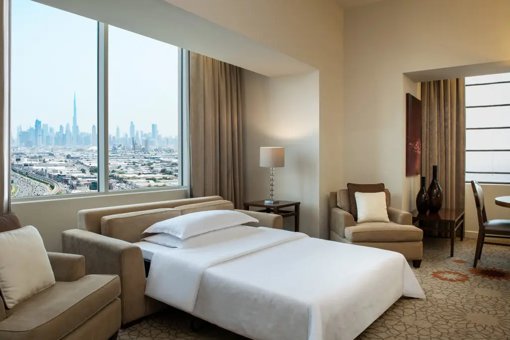 Дубай: Sheraton Mall of the Emirates Hotel, Dubai
