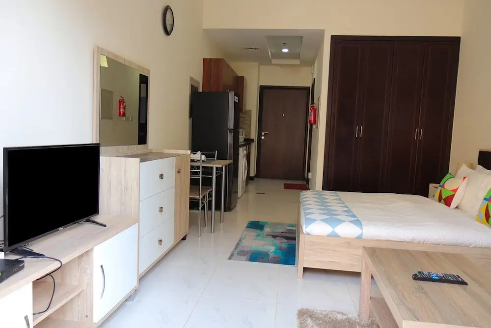 Studio Apartment in Knightbridge Court — фото 1