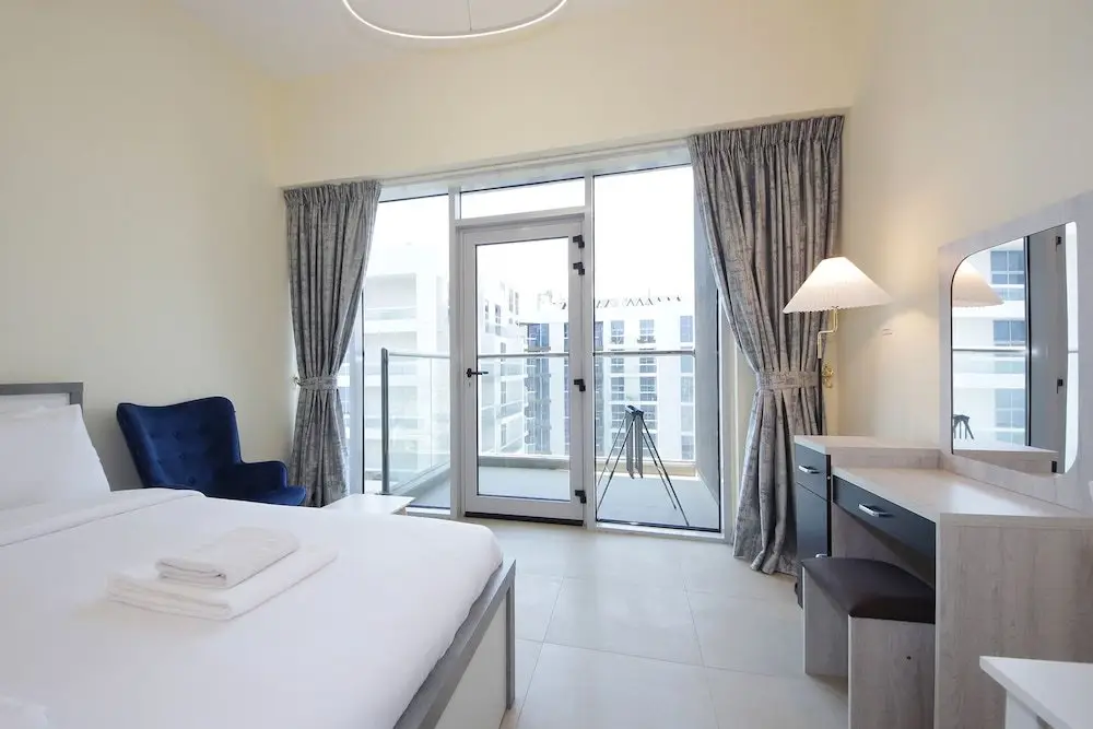 Дубай: Studio Apartment in Azizi Samia