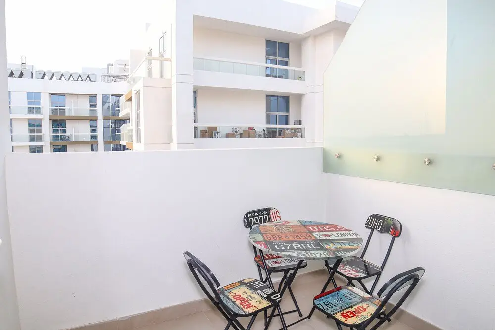 Studio Apartment in Azizi Farishta — фото 1