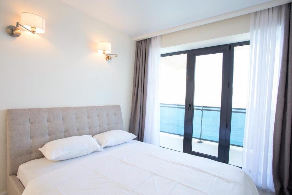 Батуми: The SPOT apartments - Orbi Beach Tower