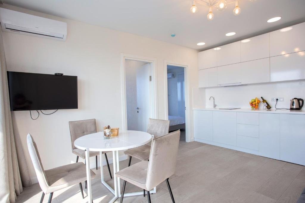 Батуми: The SPOT apartments - Orbi Beach Tower