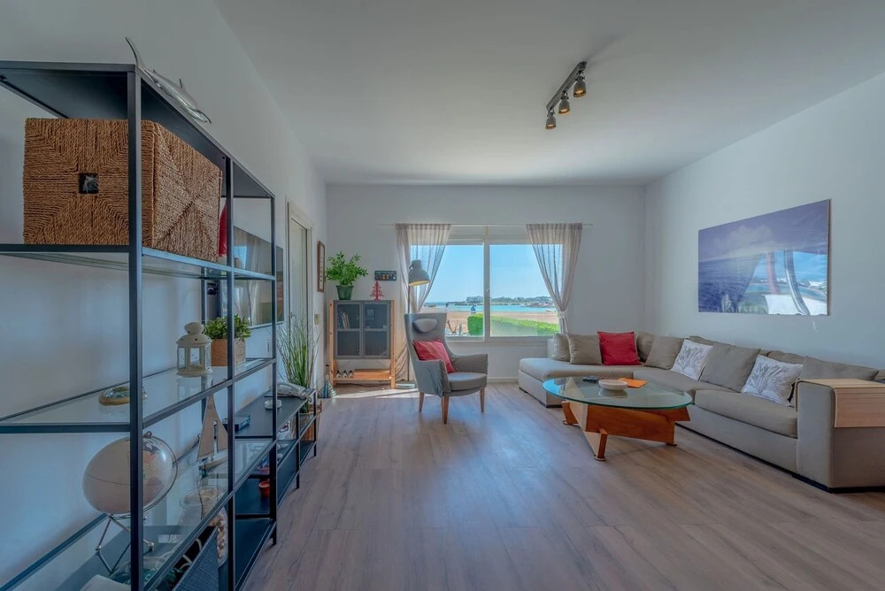 Эль-Гуна: Vesta - Superior APT - 3BR - White Apartments