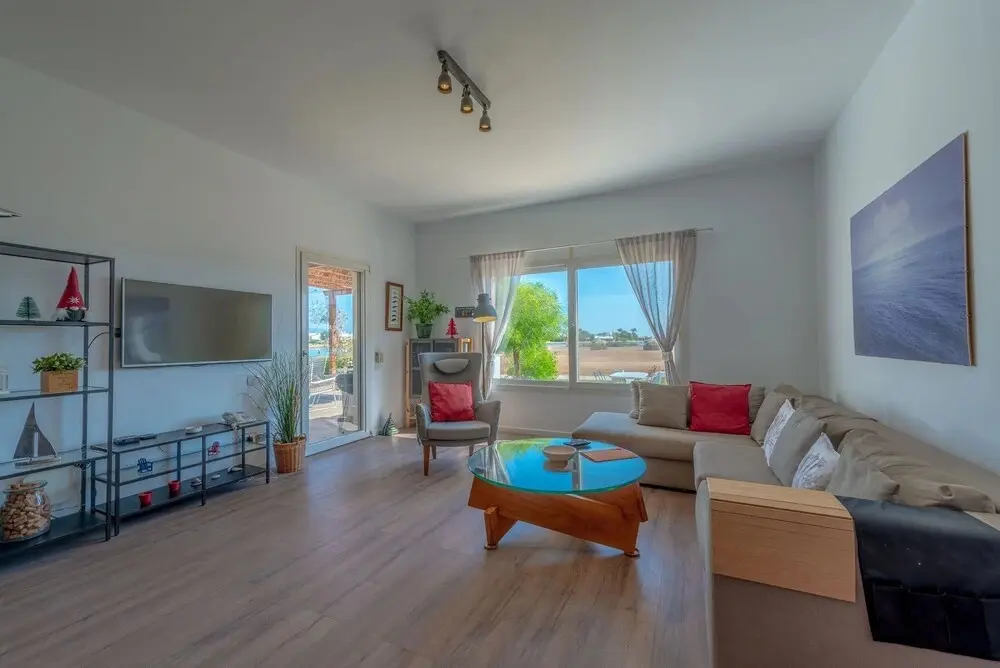 Эль-Гуна: Vesta - Superior APT - 3BR - White Apartments