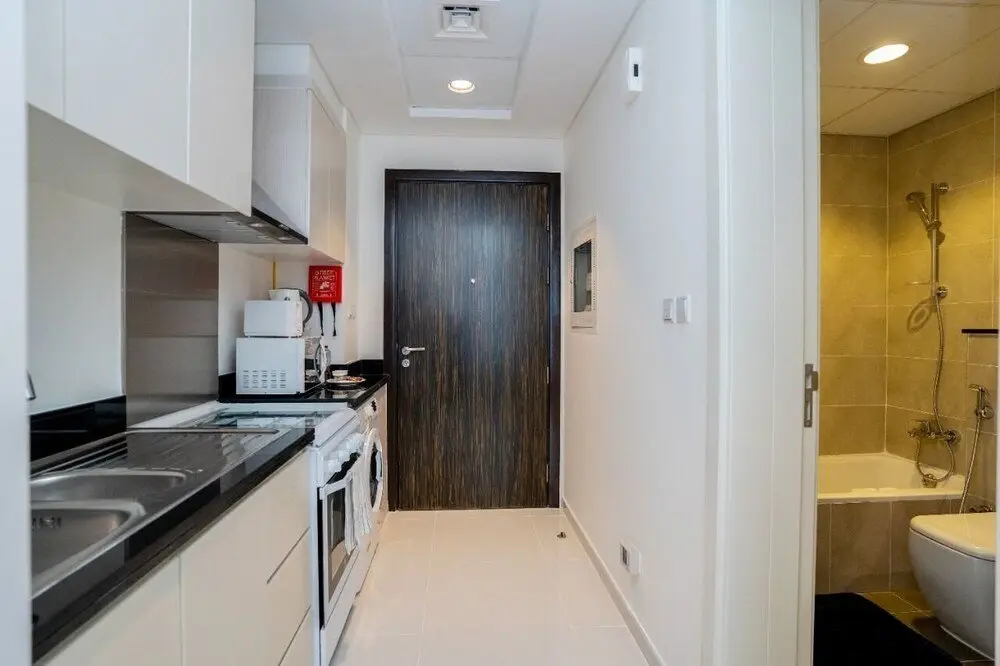 Дубай: Tanin - Studios at Damac Hills Carson Tower C
