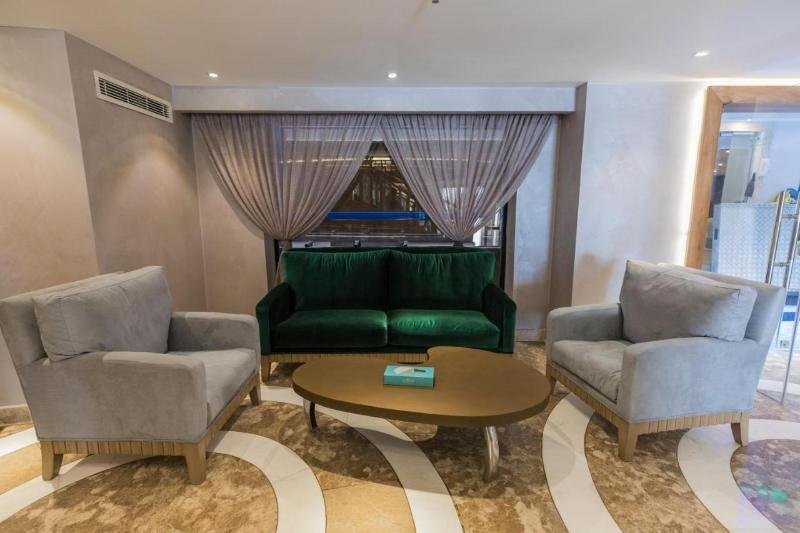 Луксор: Sunrise Semiramis II Cruise 4&7 Nights From Luxor