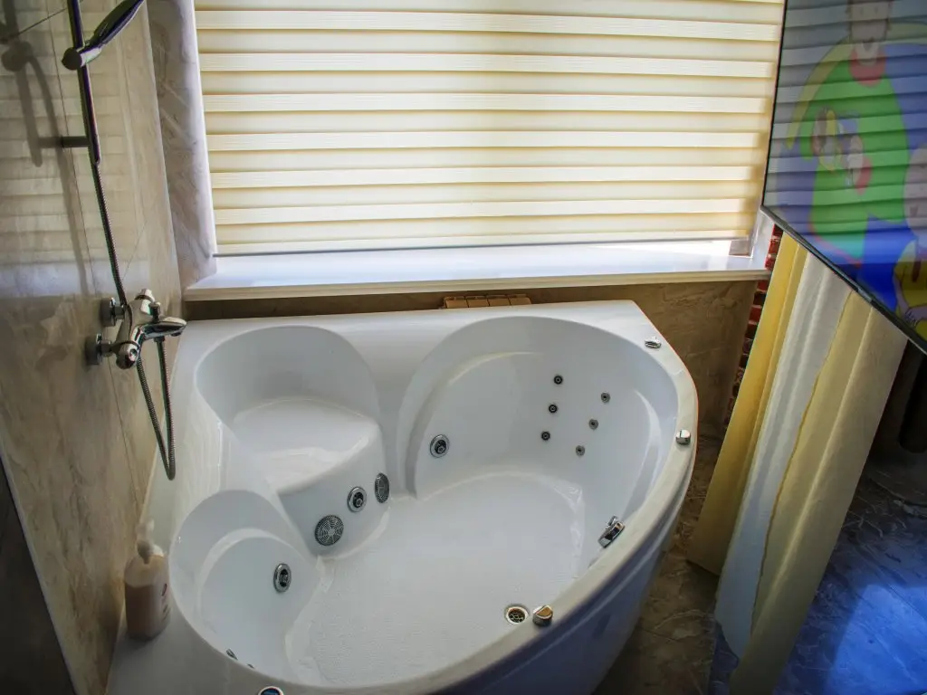 Минск: Отель JACUZZI GRAND Панорамные виды