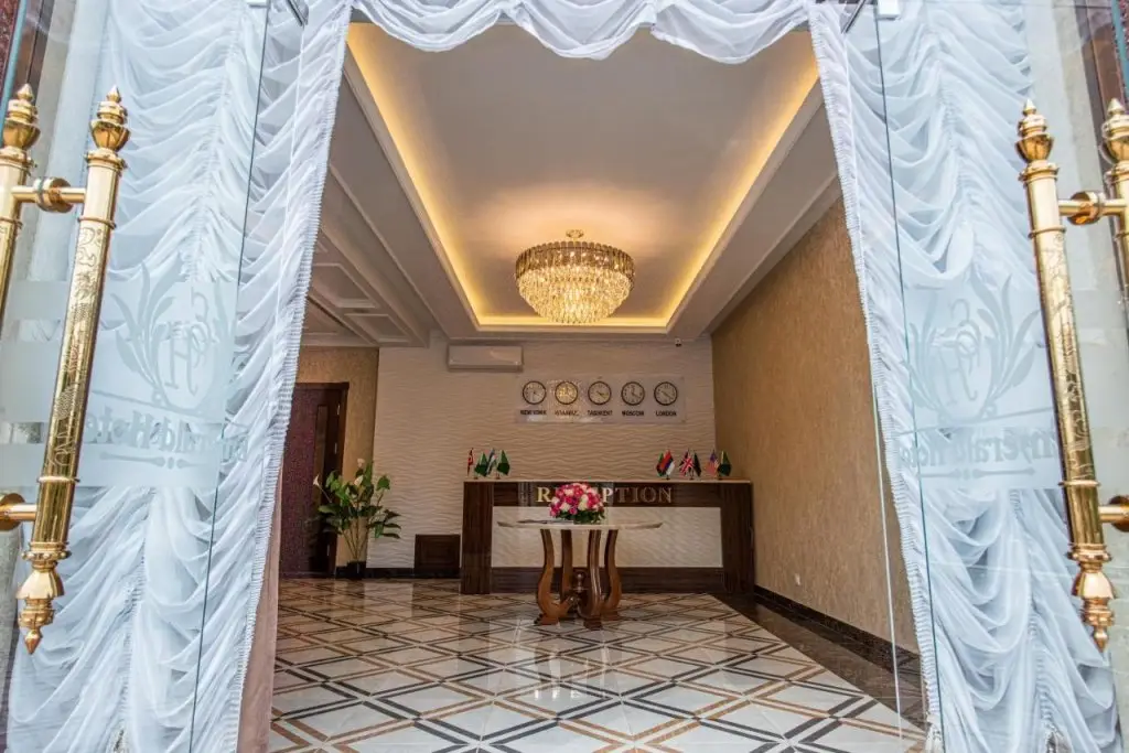Ташкент: Emerald Hotel Tashkent