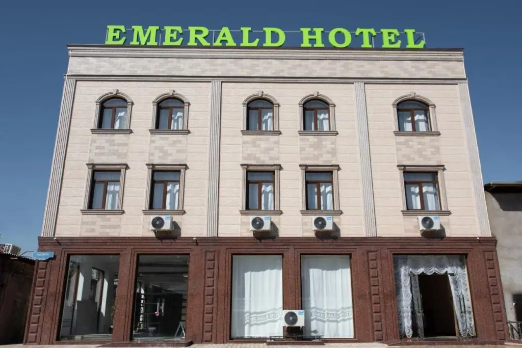 Emerald Hotel Tashkent — фото 1