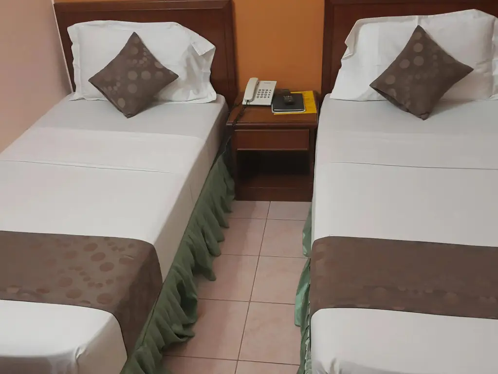 Северный атолл Мале: Skai Lodge