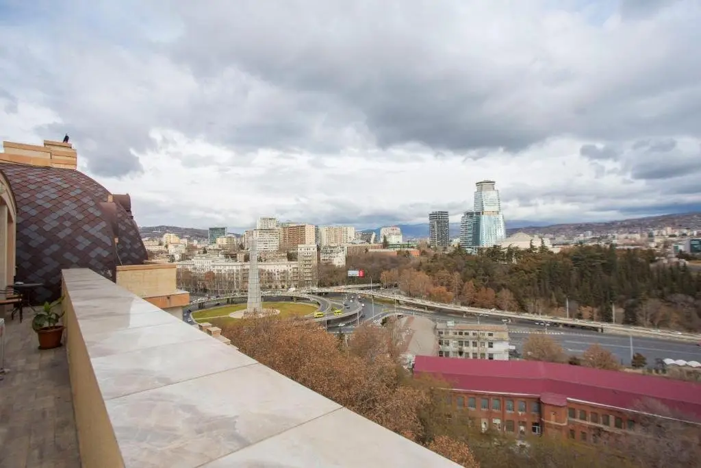 Тбилиси: Proper Apartments Classy Studio Amazing view