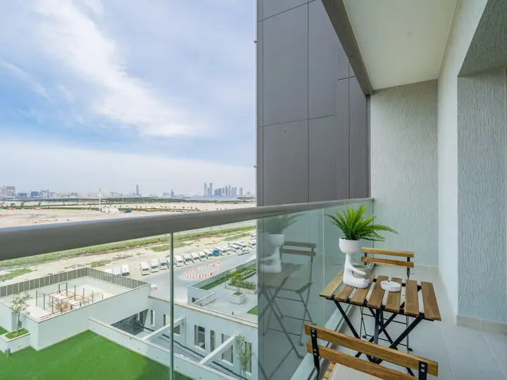 Дубай: Apartments Cozy 1 BR Burj Khalifa Glimpse Sobha Hartland