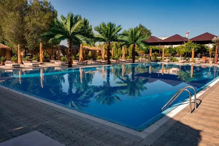 Ереван: Отель Cross Resort