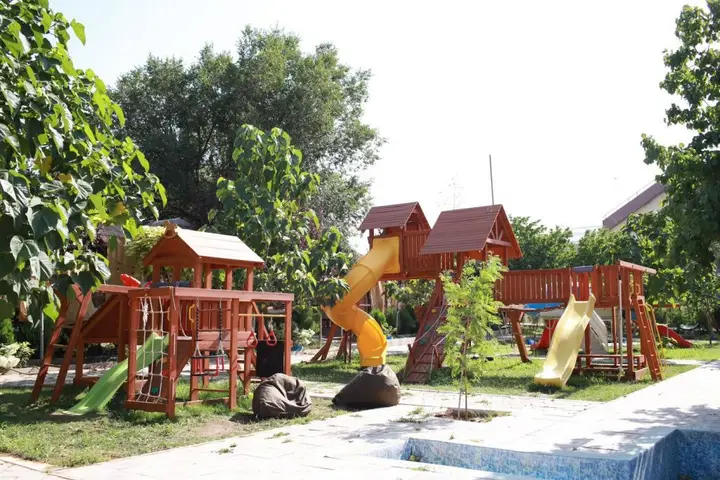Ереван: Отель Cross Resort