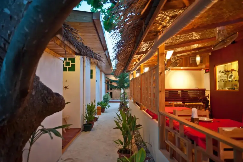 Маафуши (Атолл Каафу): Stingray Beach Inn